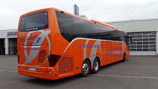 CDG Airport to Explorers Hotel