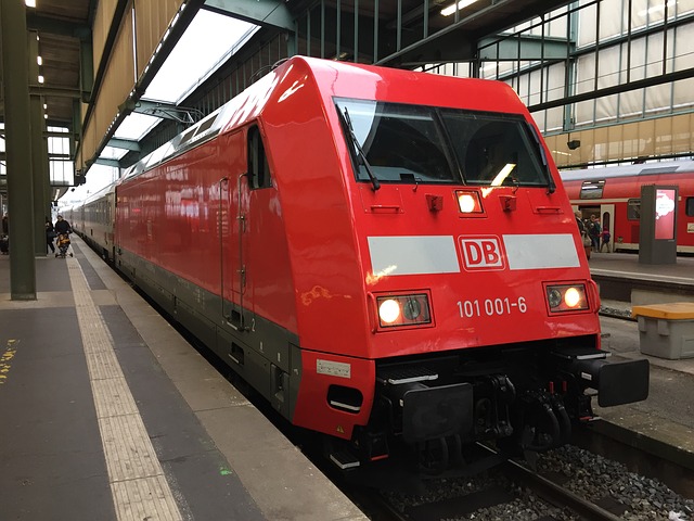 Transfers from Charles de Gaulle to Explorers Hotel