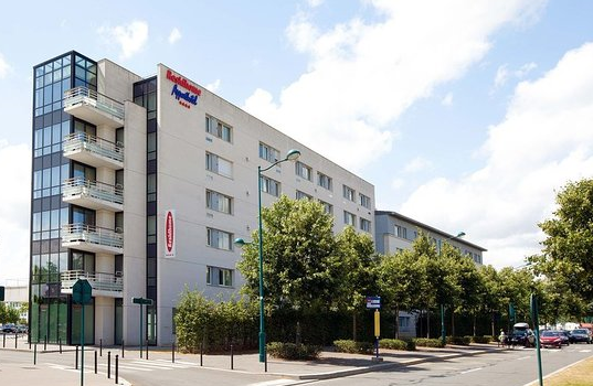 Charles de Gaulle to Residhome Val d'Europe